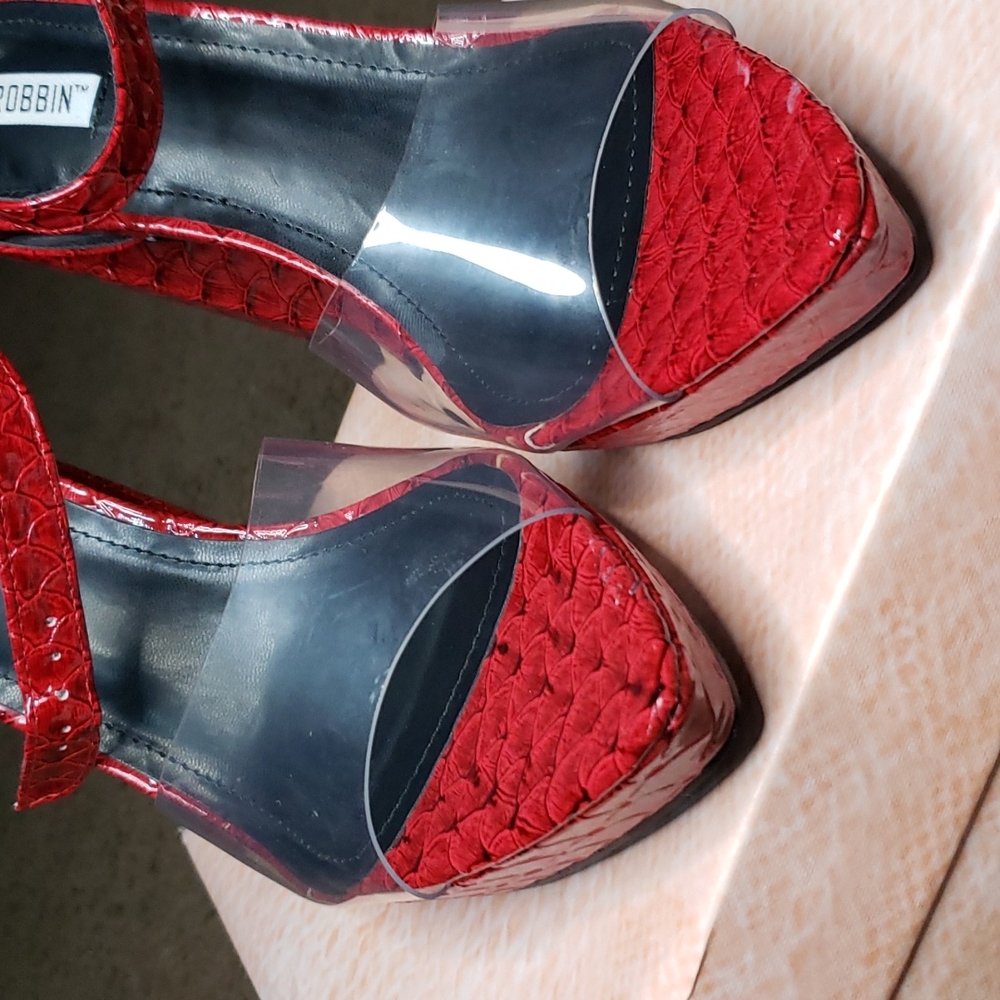 Red Platform Heel - Picture 3 of 4